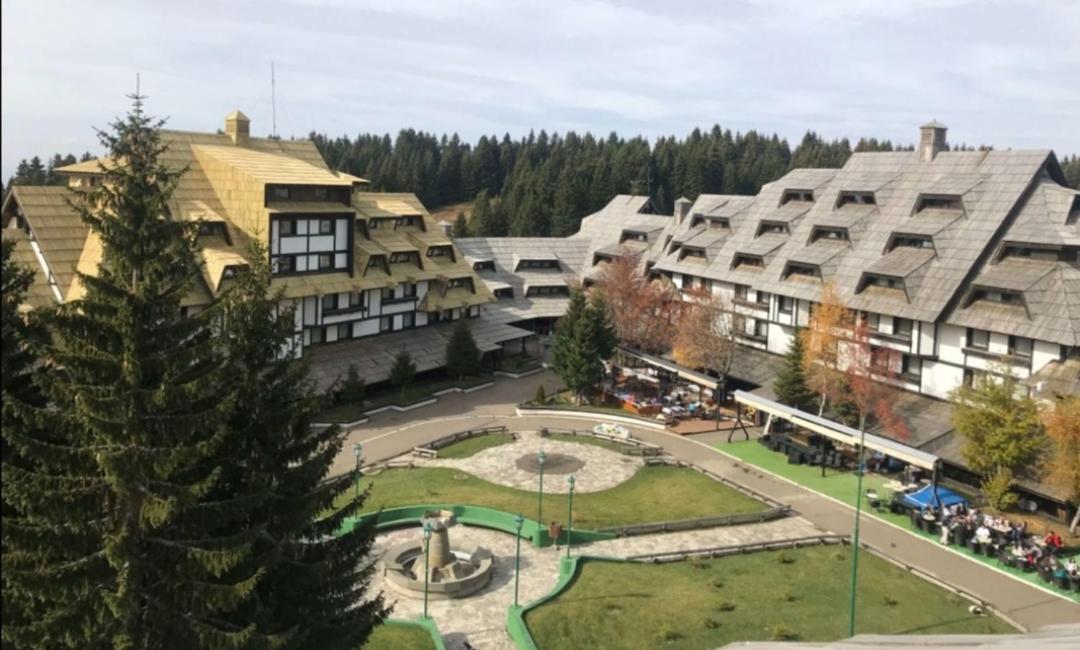 Megi Apartman - Konaci Maglic コパオニク エクステリア 写真