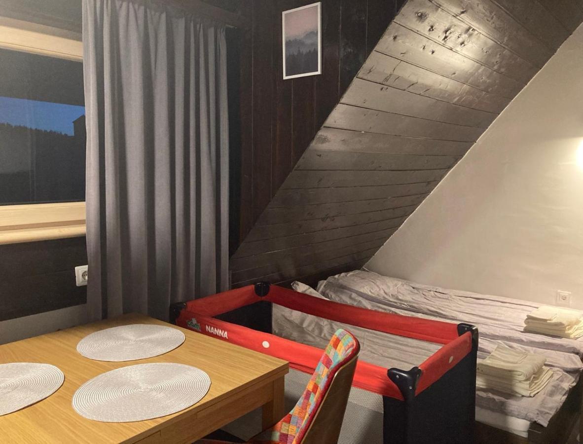 Megi Apartman - Konaci Maglic コパオニク エクステリア 写真